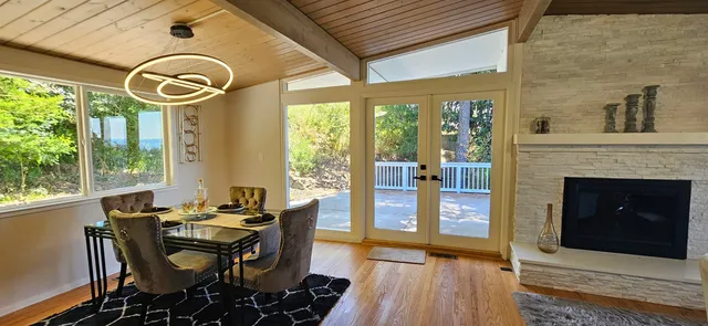 $1,095,000 | 7030 Snake Road, Oakland, CA 94611