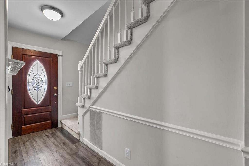 1229 Guilford College Road Jamestown, NC 27282 - Photo 5 of 42