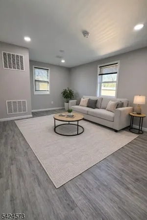 $3,200 | 206 Talmage Avenue, Bound Brook, NJ 08805