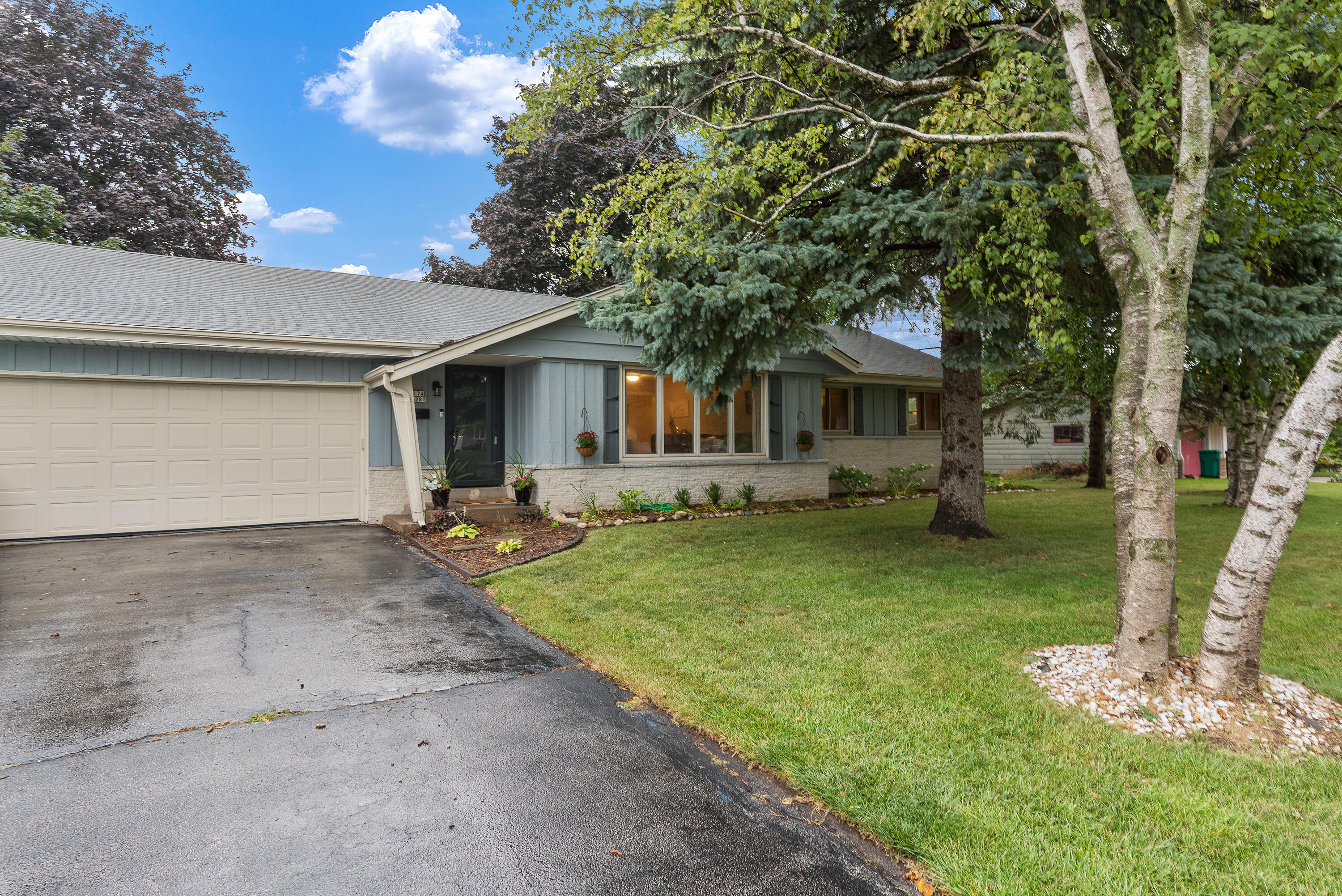 W174N9287 Joper Road-16