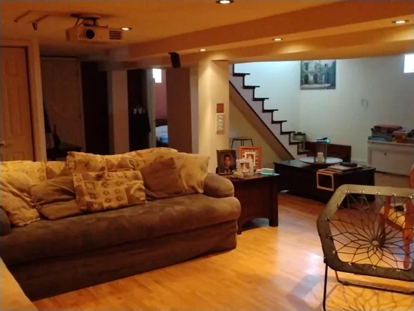 $580,000 | 9741 North Kildare Avenue, Skokie, IL 60076