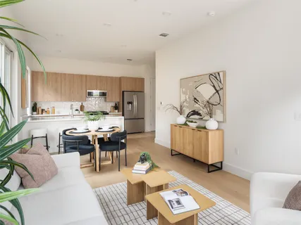 $499,000 | 6409 Bradsher Drive, Unit B, Austin, TX 78745