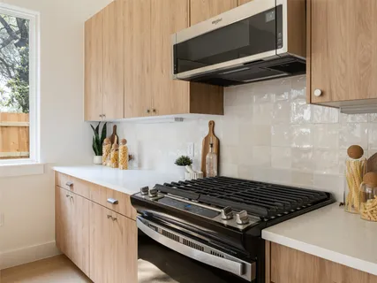 $499,000 | 6409 Bradsher Drive, Unit B, Austin, TX 78745