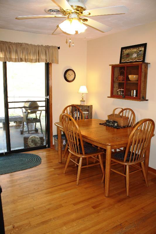 4912 Ferguson Valley Road Roanoke, VA 24014 - Photo 11 of 52 Dining Room (2)