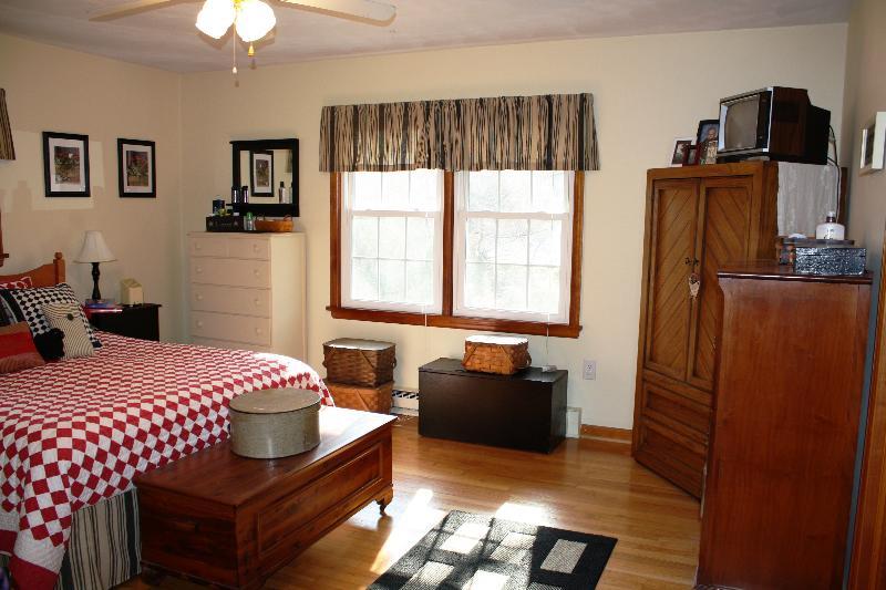 4912 Ferguson Valley Road Roanoke, VA 24014 - Photo 21 of 52 Bedroom 2 (4)