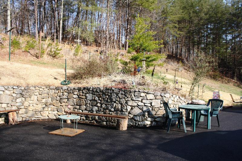 4912 Ferguson Valley Road Roanoke, VA 24014 - Photo 35 of 52 Driveway