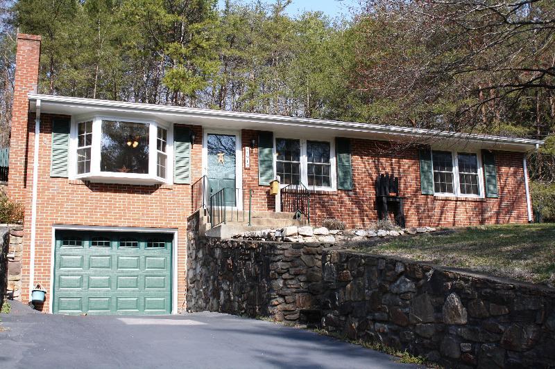4912 Ferguson Valley Road Roanoke, VA 24014 - Photo 38 of 52 Front (4)