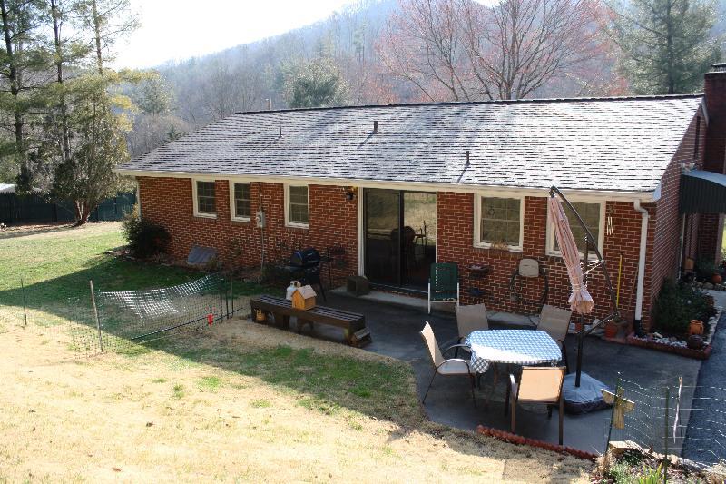 4912 Ferguson Valley Road Roanoke, VA 24014 - Photo 46 of 52 Back (3)
