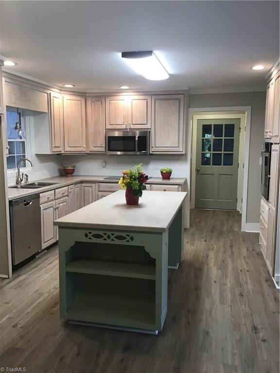 540 Paul Musgrave Road Lexington, NC 27292 - Photo 2 of 20 Gallery Image 2