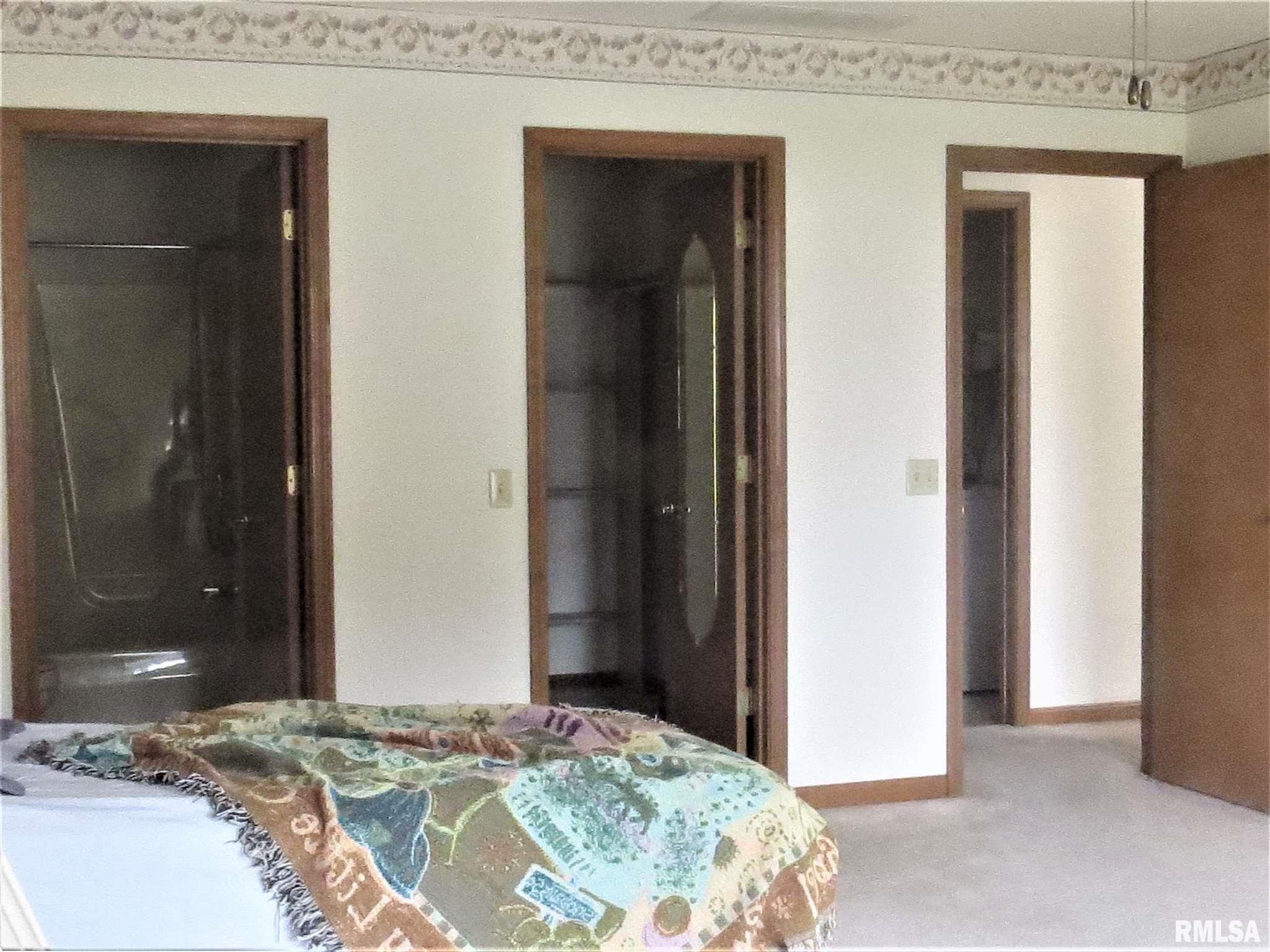 3108 Cascade Drive Springfield, IL 62704 - Photo 14 of 23 Gallery Image 14