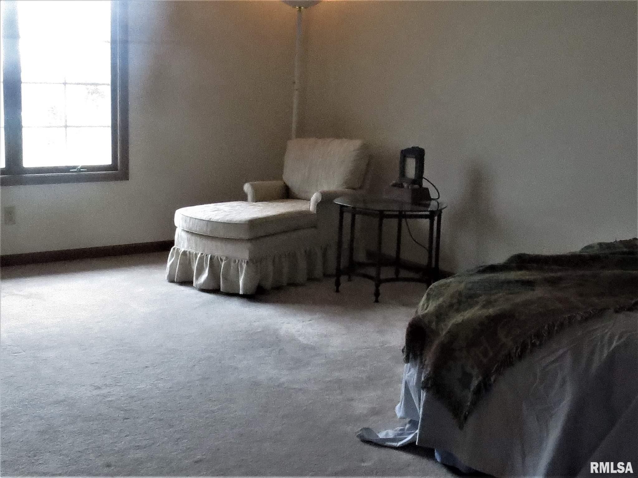 3108 Cascade Drive Springfield, IL 62704 - Photo 10 of 23 Gallery Image 10
