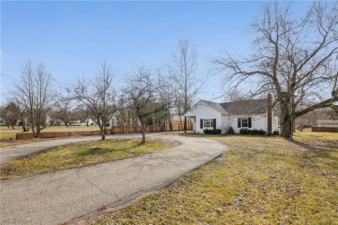 4544 Fishcreek Road Stow, OH 44224 - Photo 2 of 40 Gallery Image 2