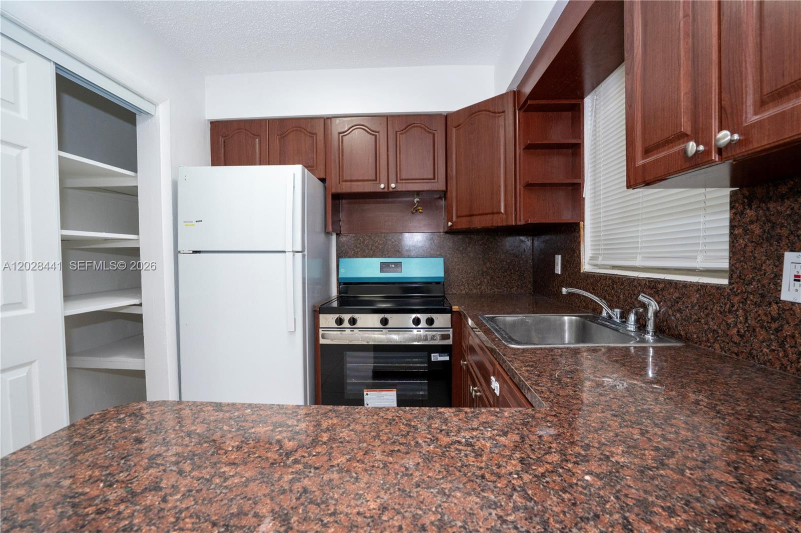 5270 Southwest 90th Way, Unit 1 Cooper City, FL 33328 - Photo 3 of 16
