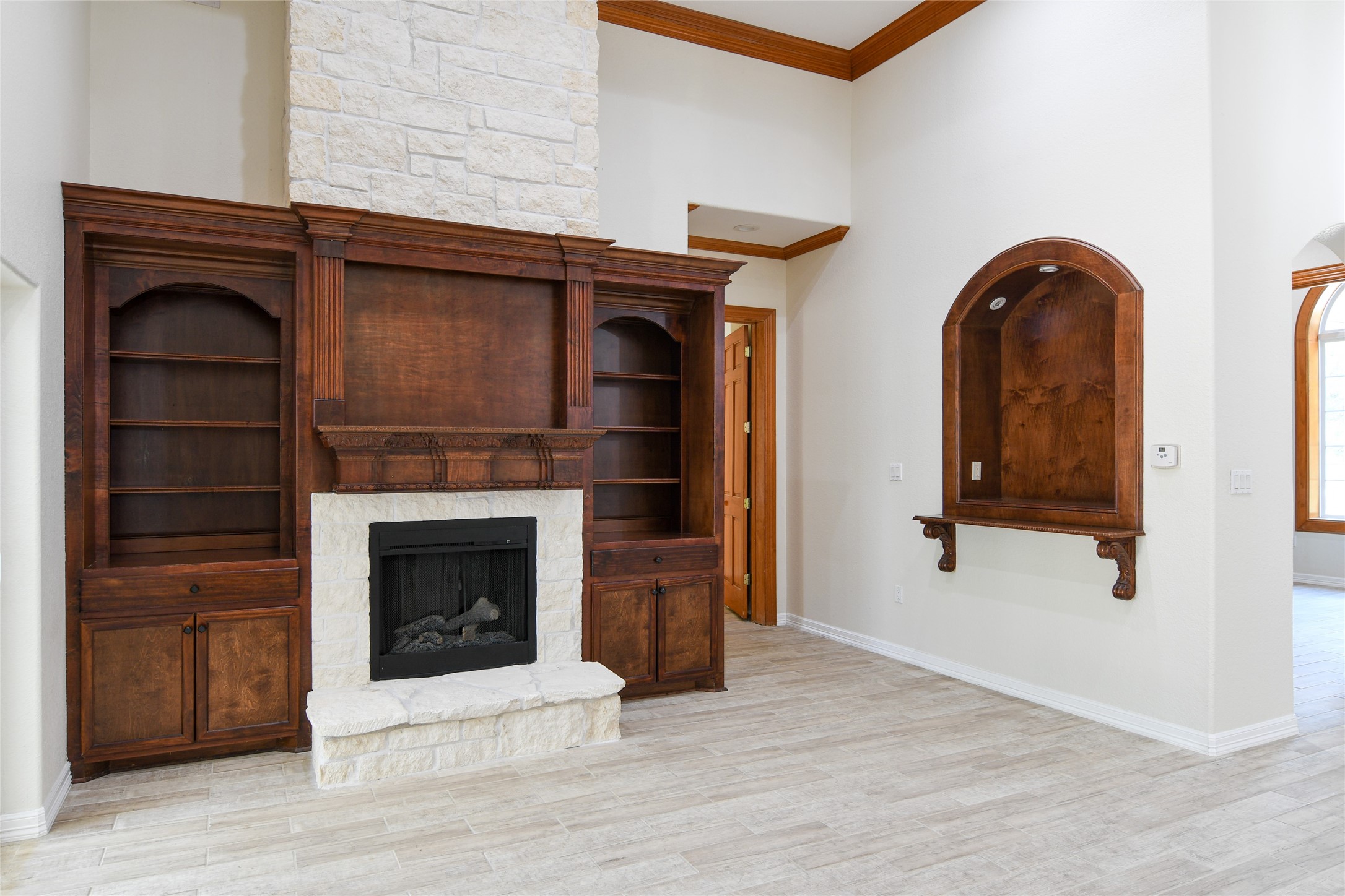 12446 Willis Waukegan Road Conroe, TX 77303 - Photo 11 of 44