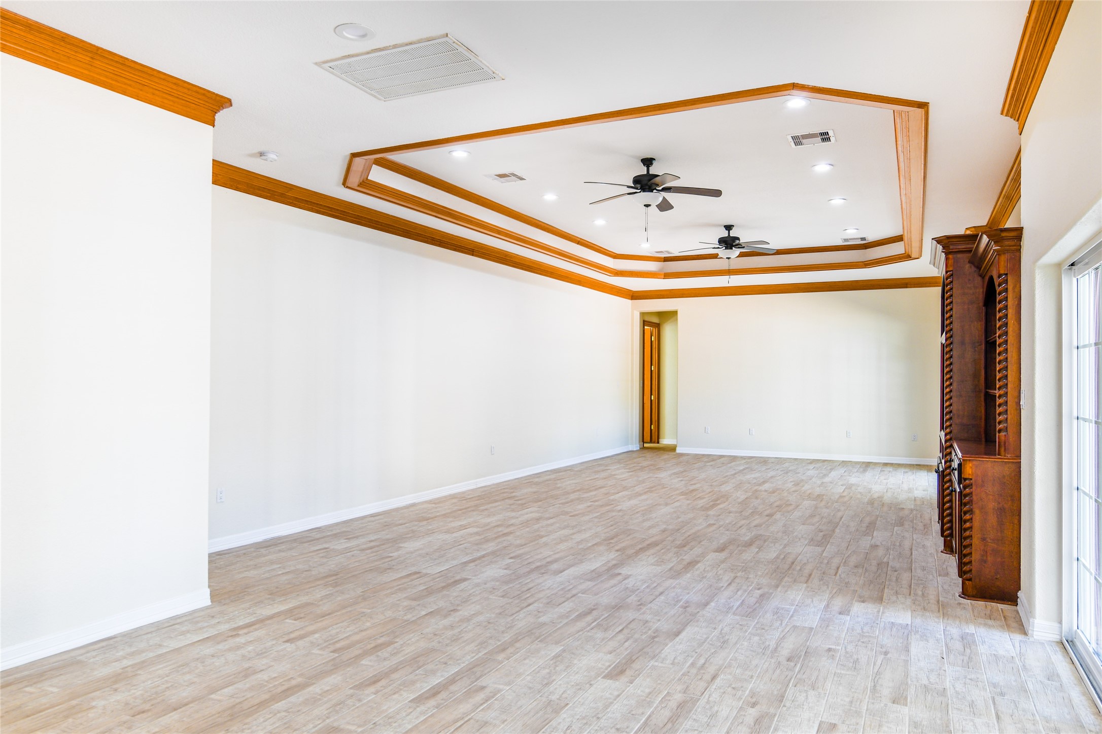 12446 Willis Waukegan Road Conroe, TX 77303 - Photo 20 of 44