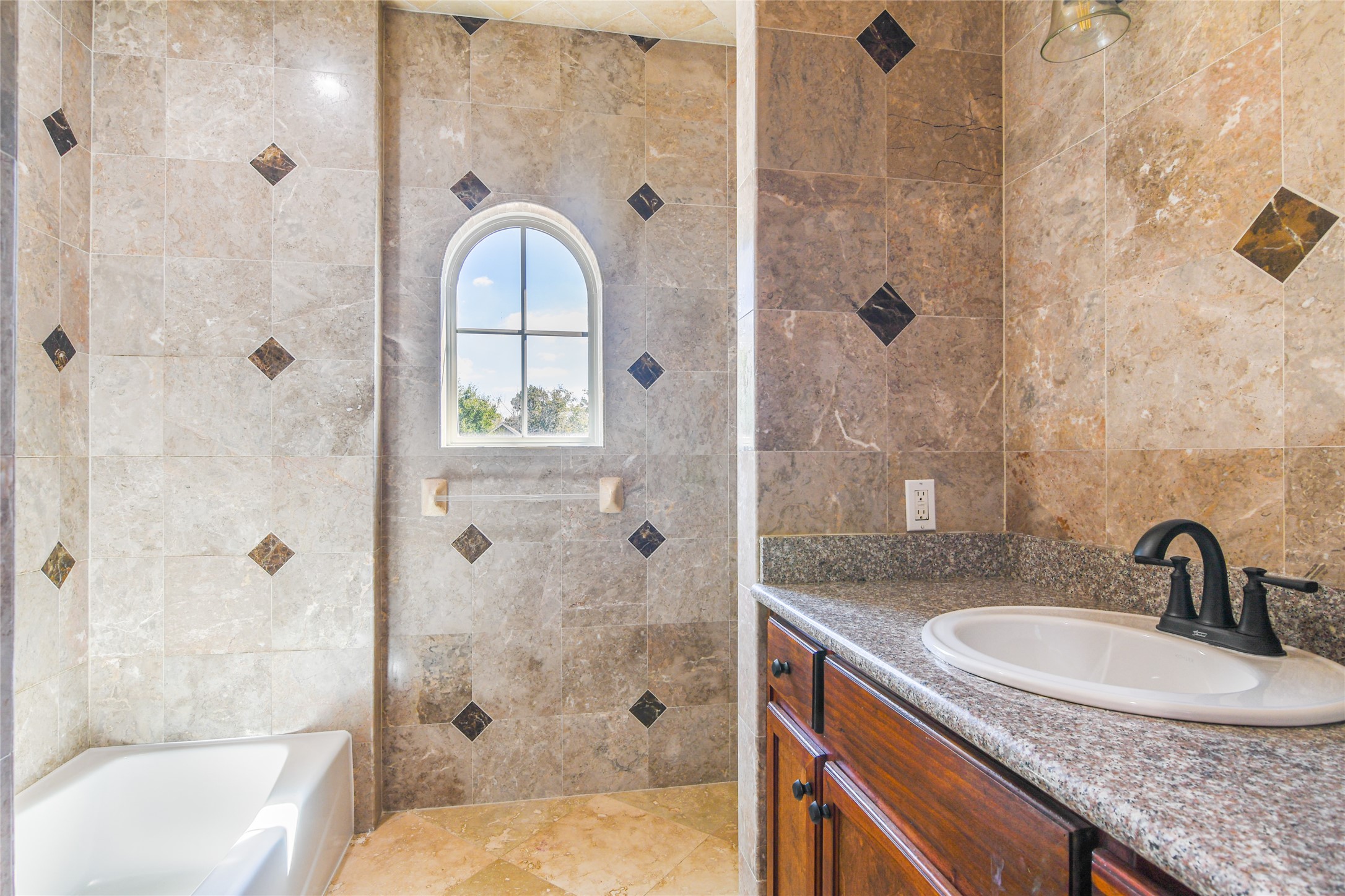 12446 Willis Waukegan Road Conroe, TX 77303 - Photo 39 of 44