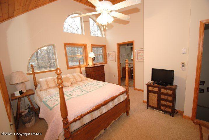 227 Selig Road Pocono Lake, PA 18347 - Photo 8 of 21 DSC_0238 (Small)