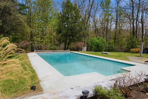 $695,000 | 2671 Parade Road, Laconia, NH 03246
