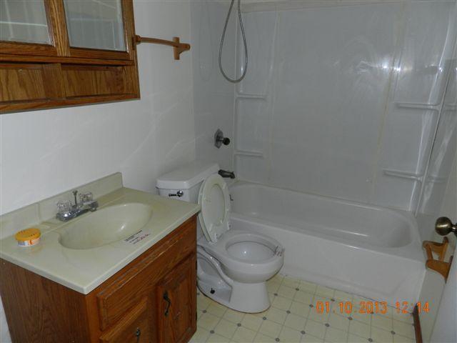 1128 South Hampton Road Columbus, OH 43227 - Photo 6 of 15 Gallery Image 6