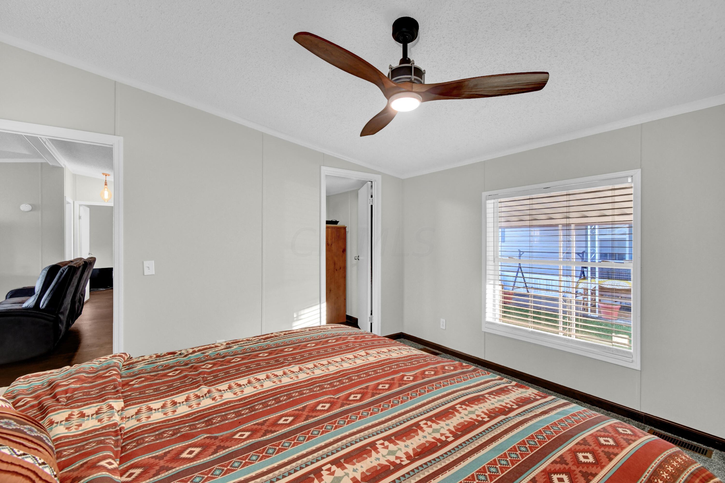 206 Rona Boulevard Pataskala, OH 43062 - Photo 9 of 28 DSC_3078