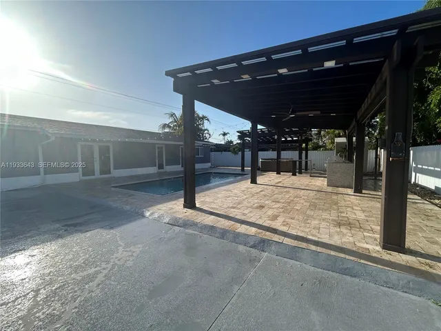 $778,900 | 6202 Southwest 107th Avenue, Miami, FL 33173