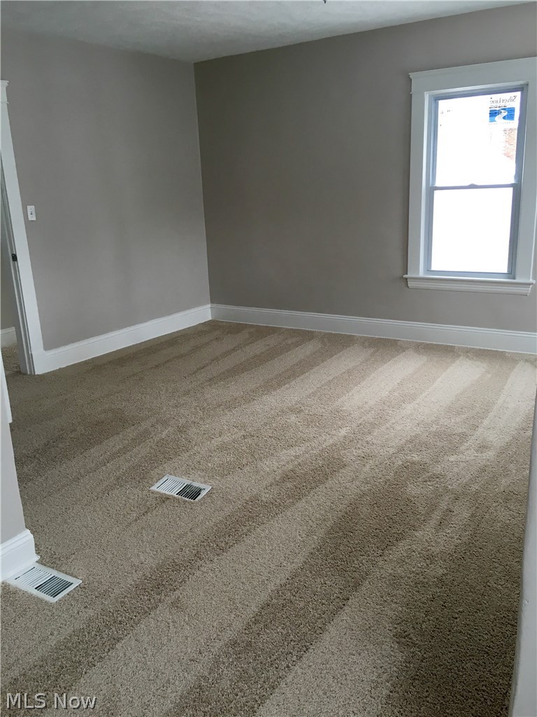 1526 Maple Road Cleveland Heights, OH 44121 - Photo 16 of 35