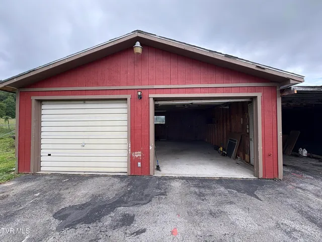 $209,000 | 4321 Stone Mountain Road, Coeburn, VA 24230