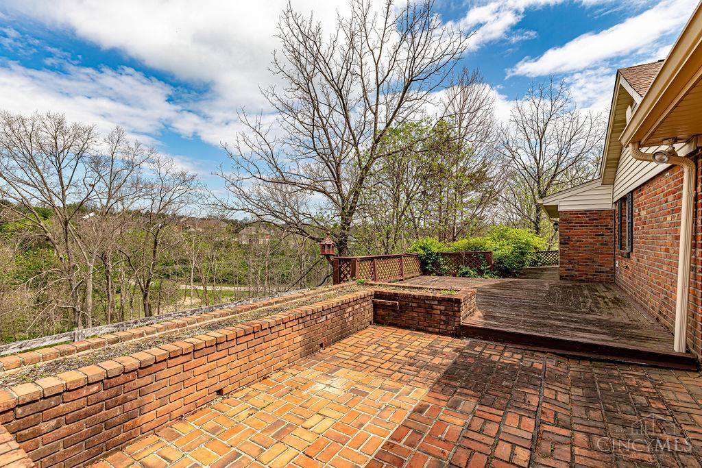 6700 Gaines Road Cincinnati, OH 45247 - Photo 45 of 57