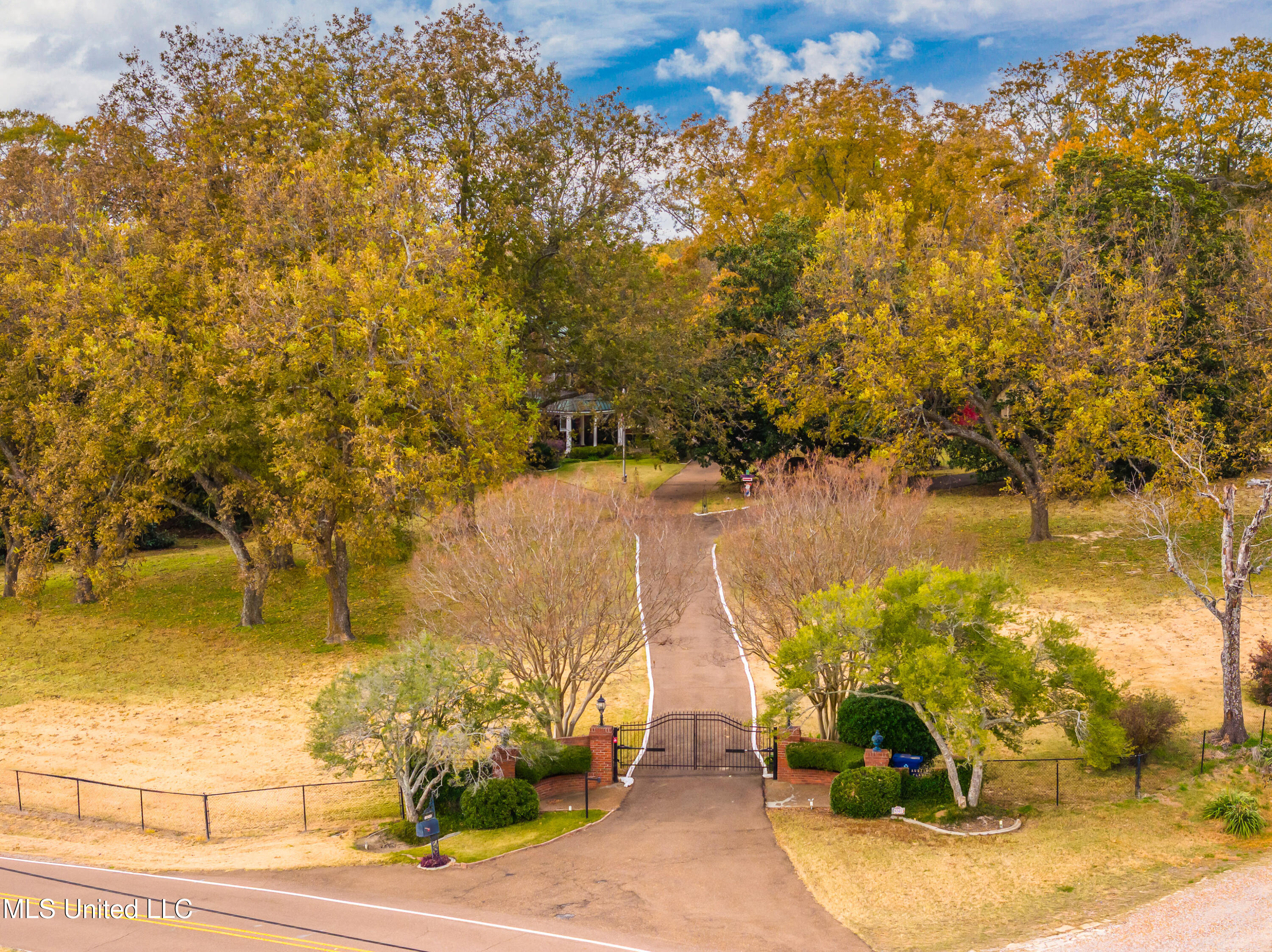 8000 Austin Road Lake Cormorant, MS 38641 - Photo 66 of 76 017-8000 Austin Road Lake-MLS Version