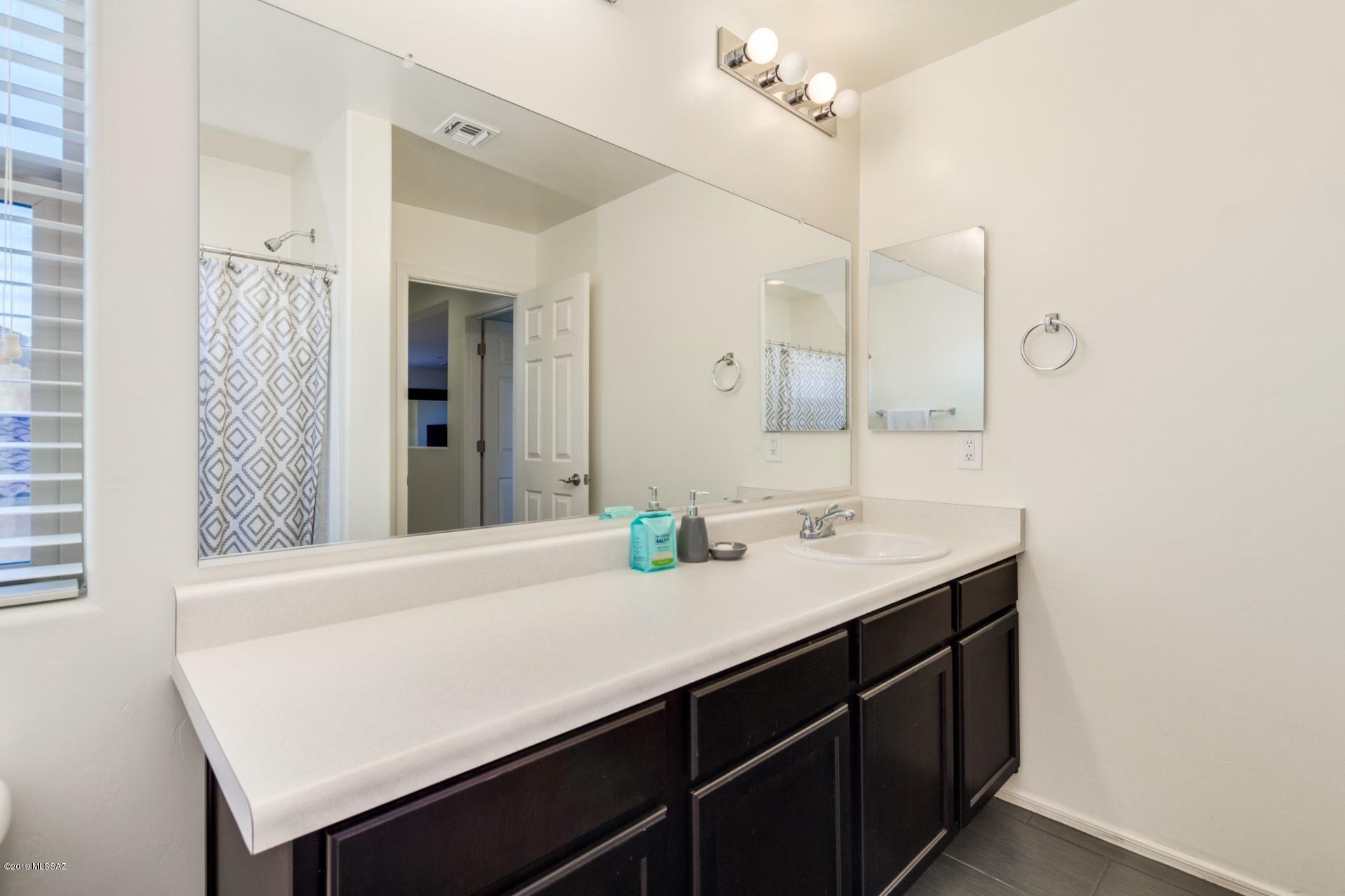 60373 South Running Roses Lane Tucson, AZ 85739 - Photo 25 of 34