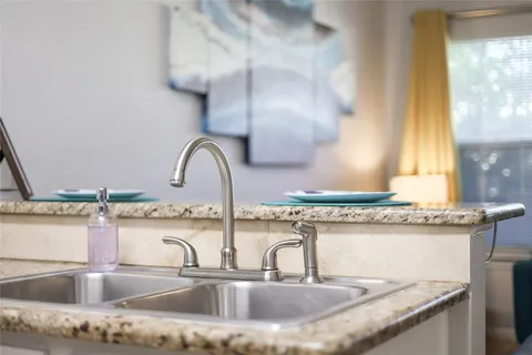 $174,300 | 3404 American Drive, Unit 3300, Lago Vista, TX 78645