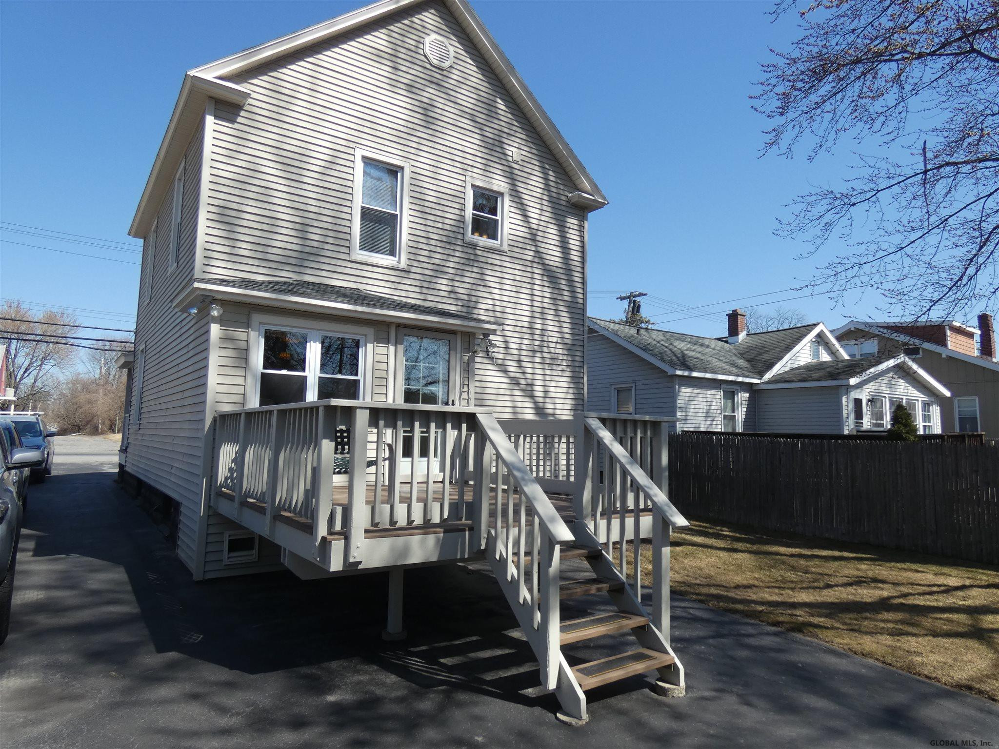 710 Curry Road Rotterdam, NY 12306 - Photo 6 of 54 Photo 6