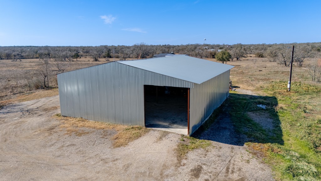 1206 Walter Hoffman Road Cedar Creek, TX 78612 - Photo 13 of 40 a view of a terrace
