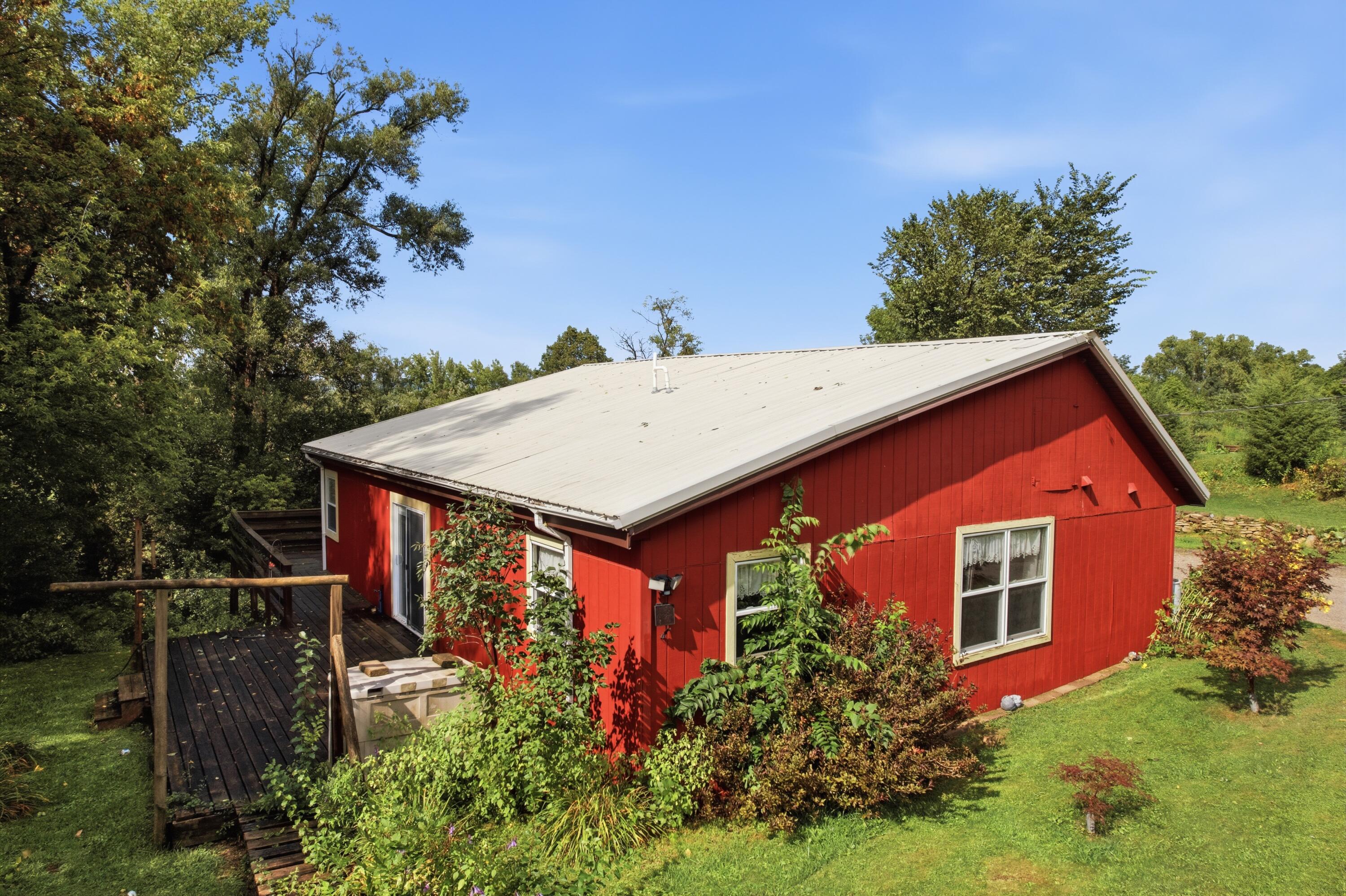 34810 Old Homer Road Winona, MN 55987 - Photo 8 of 19 Exterior