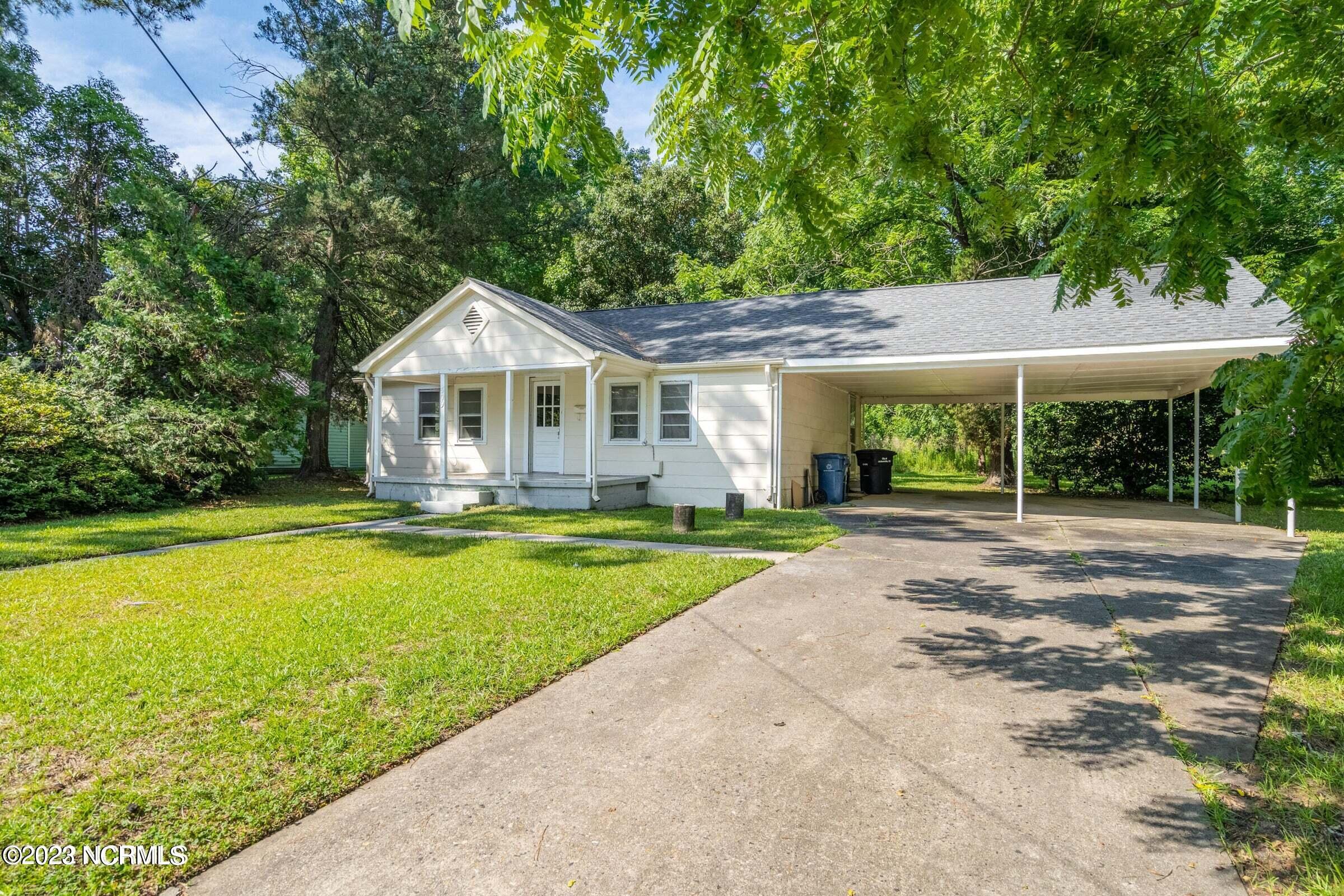 309 Roosevelt Road Jacksonville, NC 28540 - Photo 3 of 23 20220616140910405914000000-o