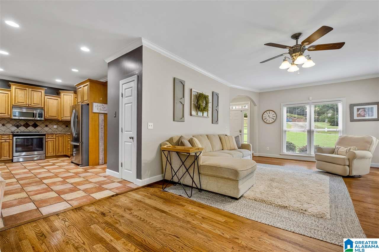 1817 Brookview Lane Birmingham, AL 35216 - Photo 9 of 49