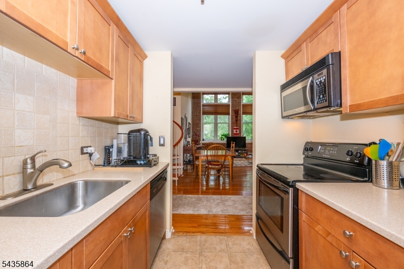 262 Main Street, Unit 204 Little Falls, NJ 07424 - Photo 9 of 23