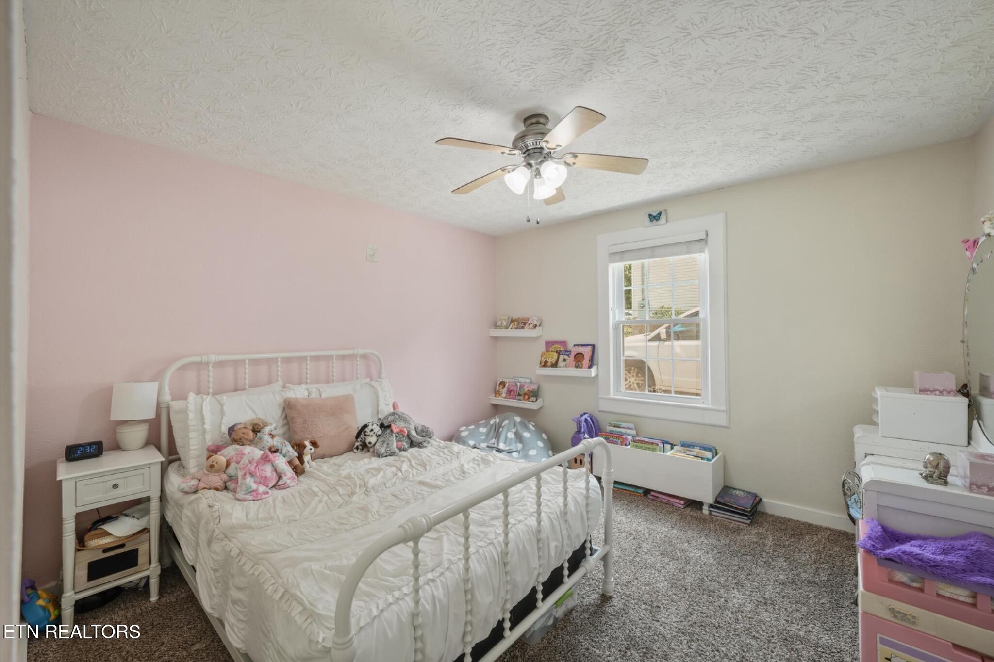 6411 Bob Varner Road Knoxville, TN 37918 - Photo 16 of 32 6411-bob-varner-rd-knoxville-tn-bedroom-