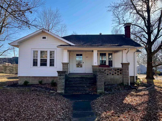 $144,900 | 505 California Street, Carterville, IL 62918