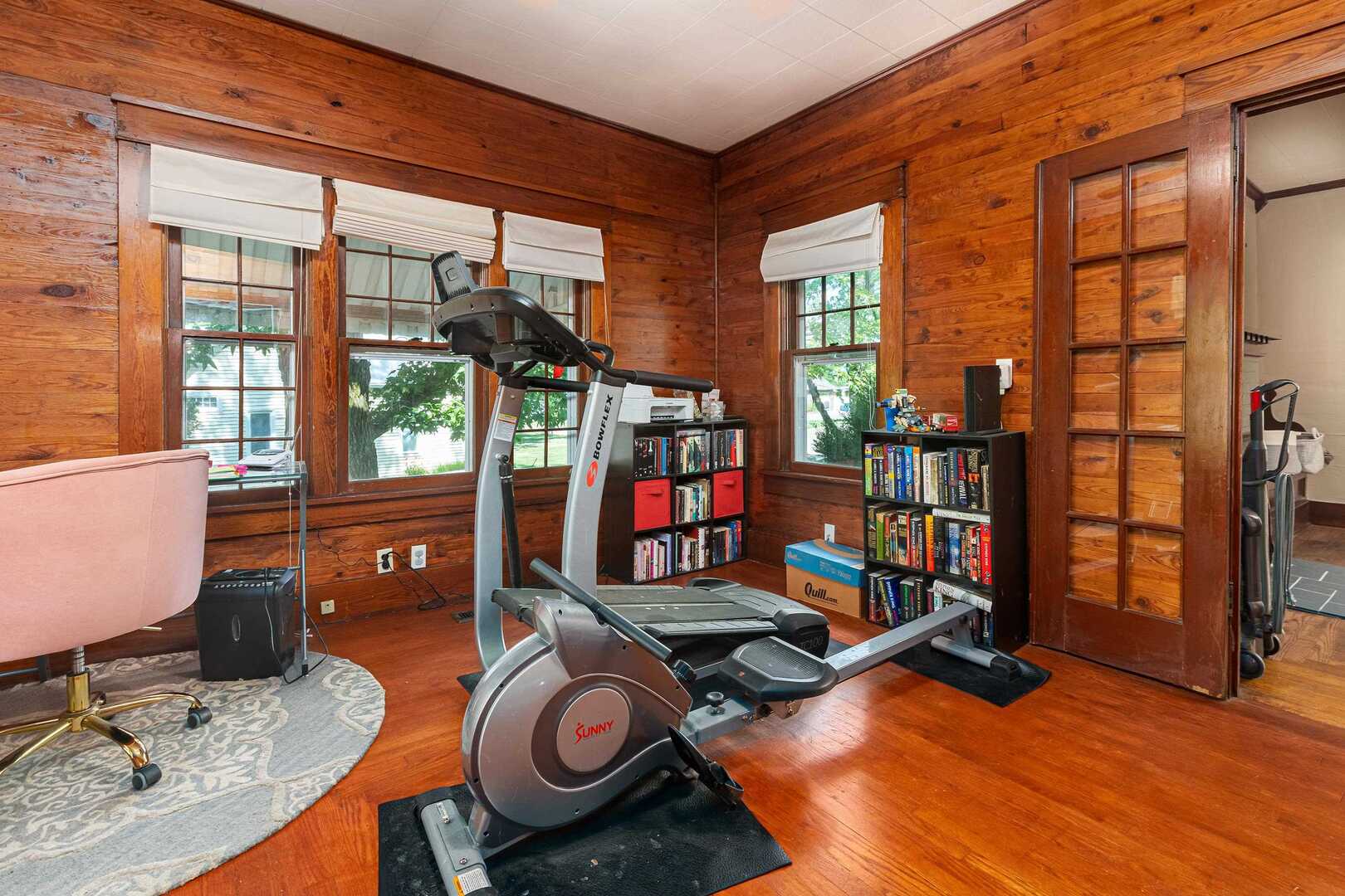 505 California Street Carterville, IL 62918 - Photo 22 of 23 a room with furniture and a floor to ceiling window