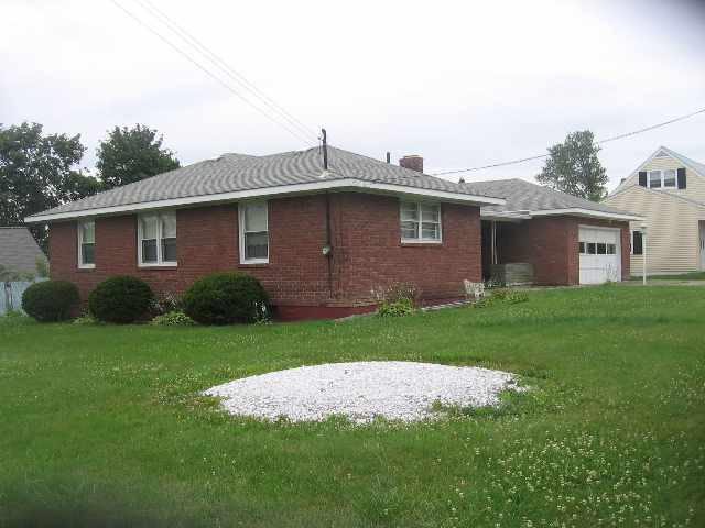 1905 Lenox Road Schenectady, NY 12308 - Photo 3 of 12 Photo 3
