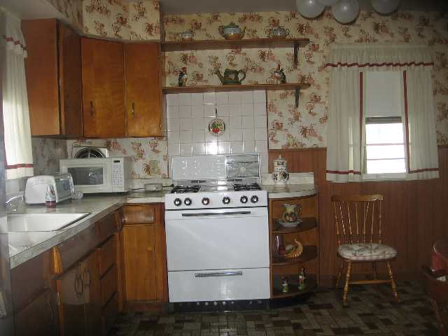 1905 Lenox Road Schenectady, NY 12308 - Photo 6 of 12 Photo 6