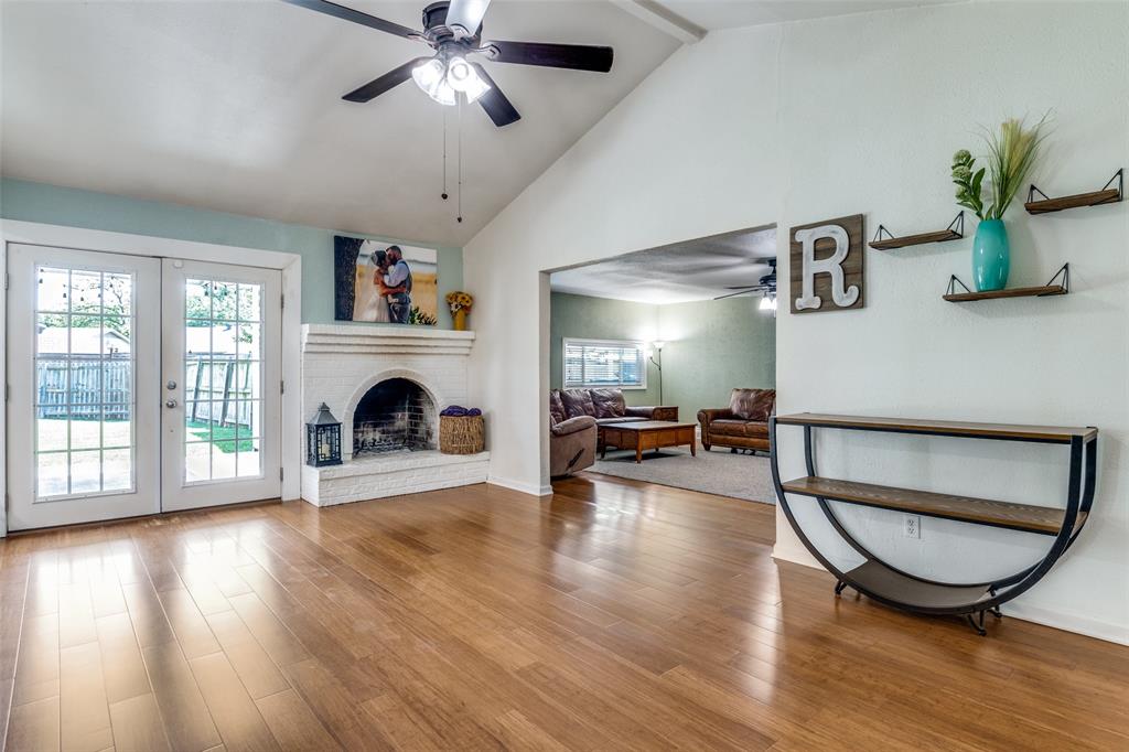 1803 Travis Street Garland, TX 75042 - Photo 4 of 25