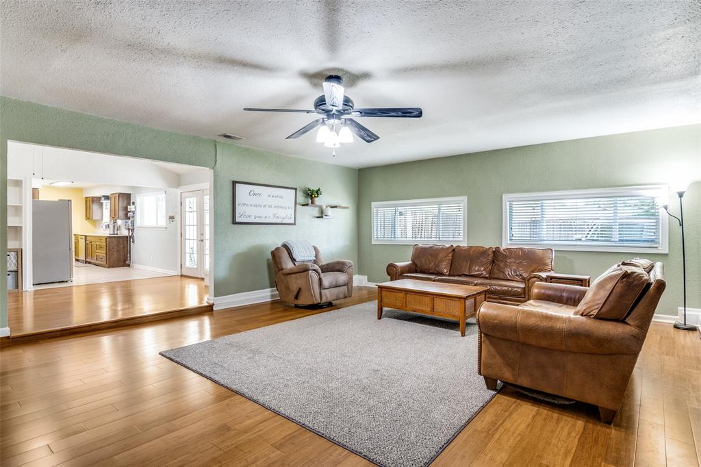 1803 Travis Street Garland, TX 75042 - Photo 8 of 25