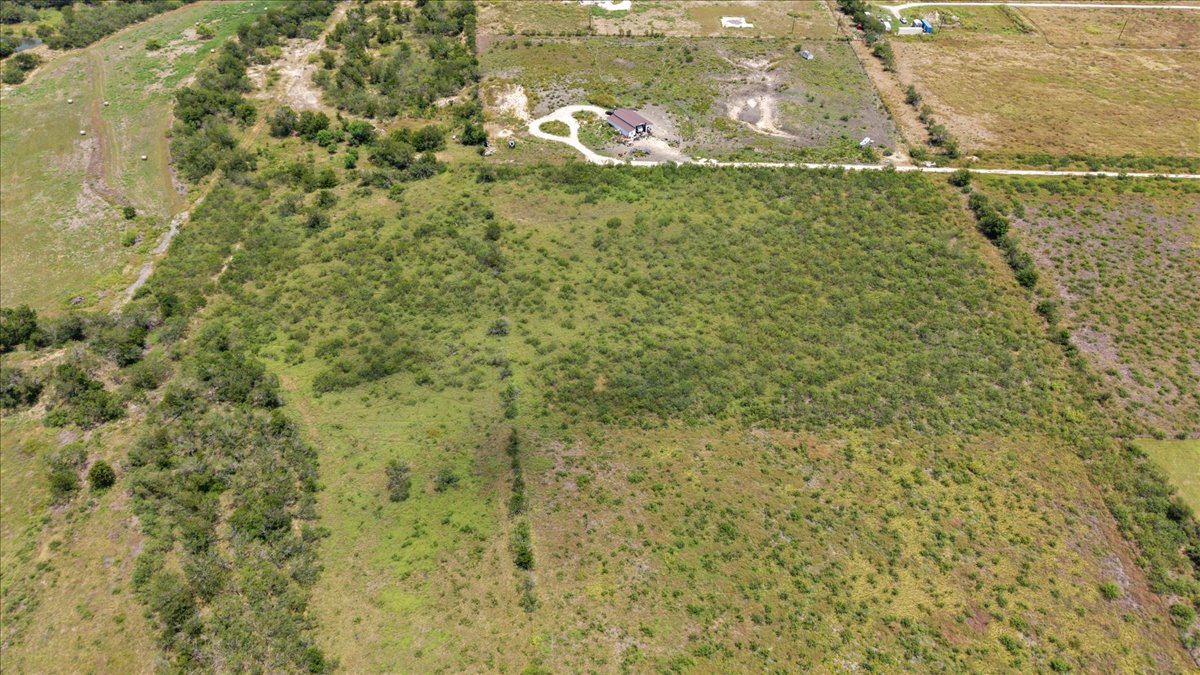 1420 Scull Road San Marcos, TX 78666 - Photo 10 of 13 Gallery Image 10
