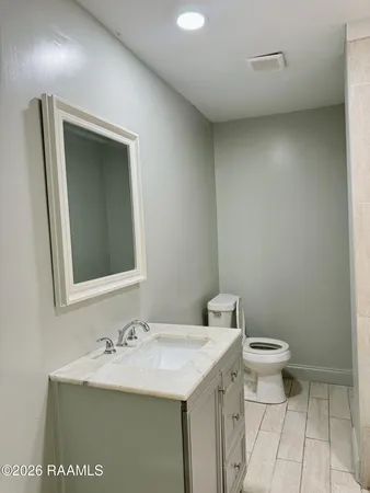 $950 | 1002 East Simcoe Street, Lafayette, LA 70501