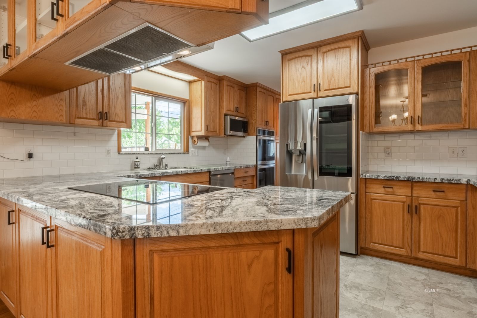 331 North Jackson Street Independence, CA 93526 - Photo 11 of 35 Kitchen