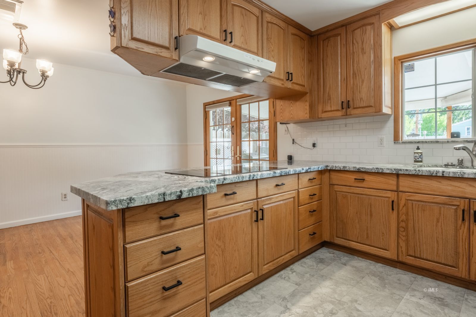 331 North Jackson Street Independence, CA 93526 - Photo 12 of 35 Kitchen