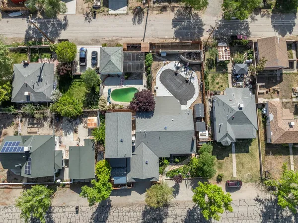 $530,000 | 331 North Jackson Street, Independence, CA 93526