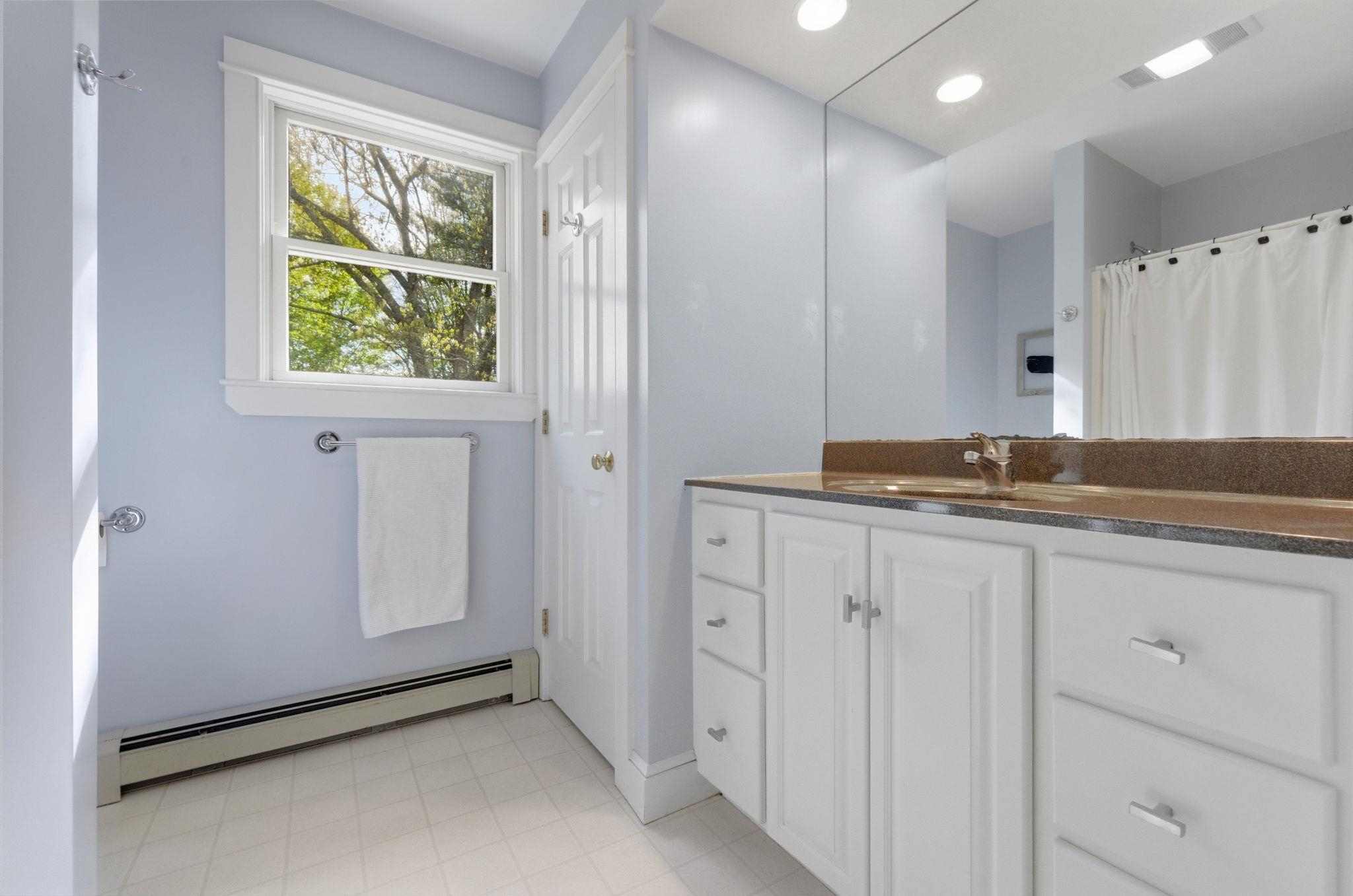 22 New Road North Hampton, NH 03862 - Photo 38 of 44